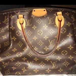 Authentic Louis Vuitton - Tureene PM